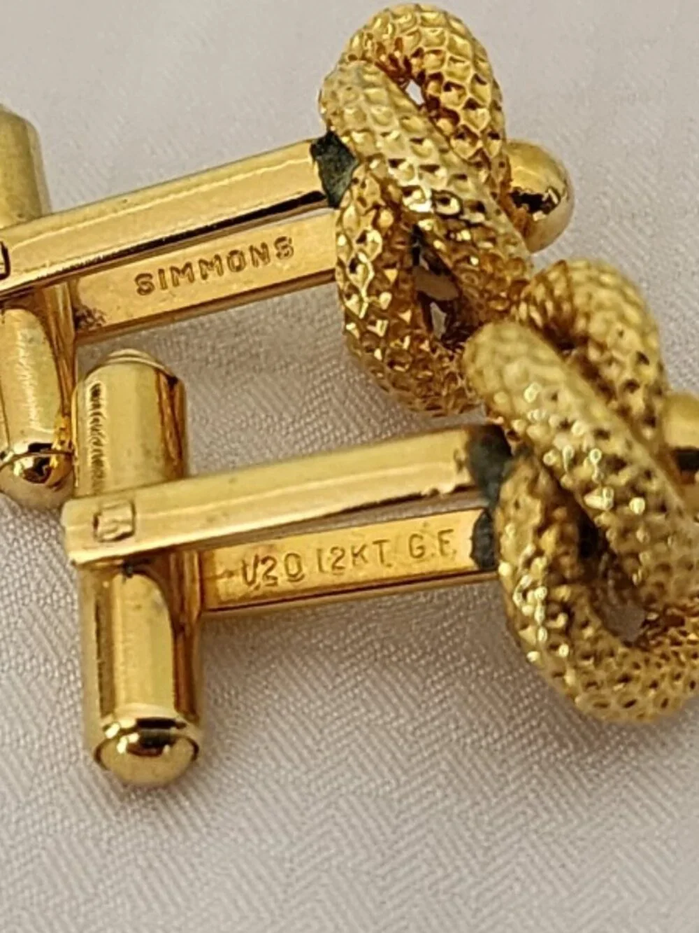 Vintage Simmons 12KT Gold-Filled Knot Cufflinks and Tie Tack Set